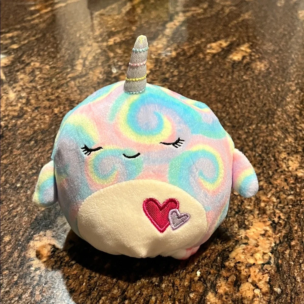 FlipAMallows By Squishmallows - Picture 2 of 3